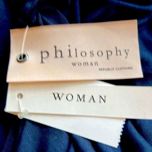 Philosophy woman size 1X blue color  blouse - Picture 6 of 9